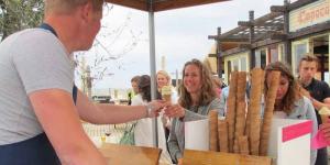 bedrijfsuitje scheveningen strandtent activiteiten  bbq